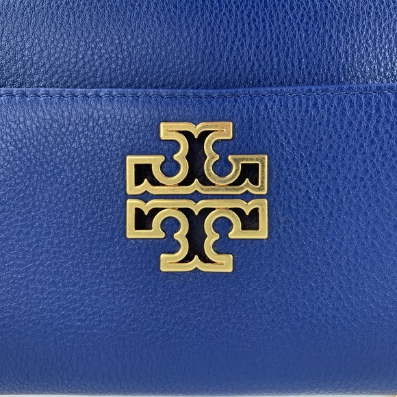 Tory Burch Britten Chain Wallet in Fresh Blueberry - Picture 8 of 8